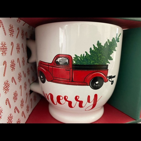 MHI Christmas Mug Set Classic Truck Camper Design - Picture 2 of 5
